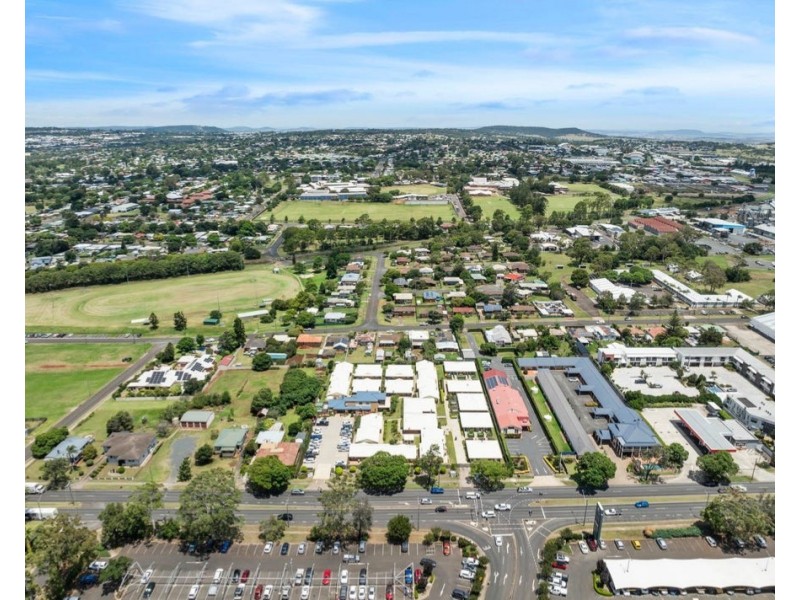 14/306-310 James Street, Harristown QLD 4350