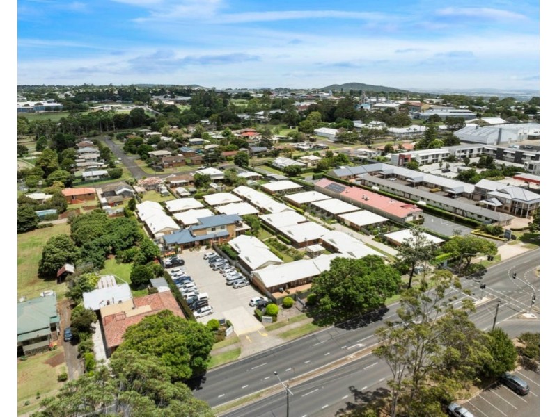 14/306-310 James Street, Harristown QLD 4350