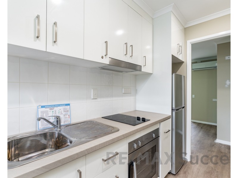 12/18 Village Court, Glenvale QLD 4350