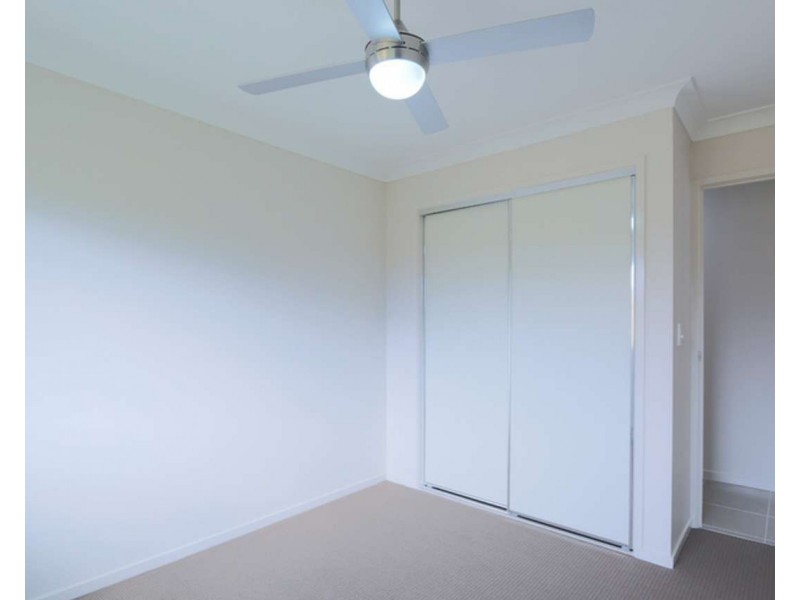 2/2 Grace View Street, Darling Heights QLD 4350