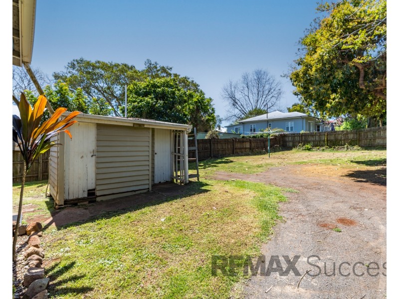 6 Parkinson Street, South Toowoomba QLD 4350