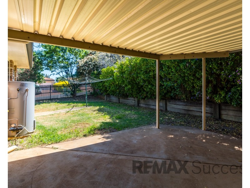 17 Dyson Drive, Darling Heights QLD 4350