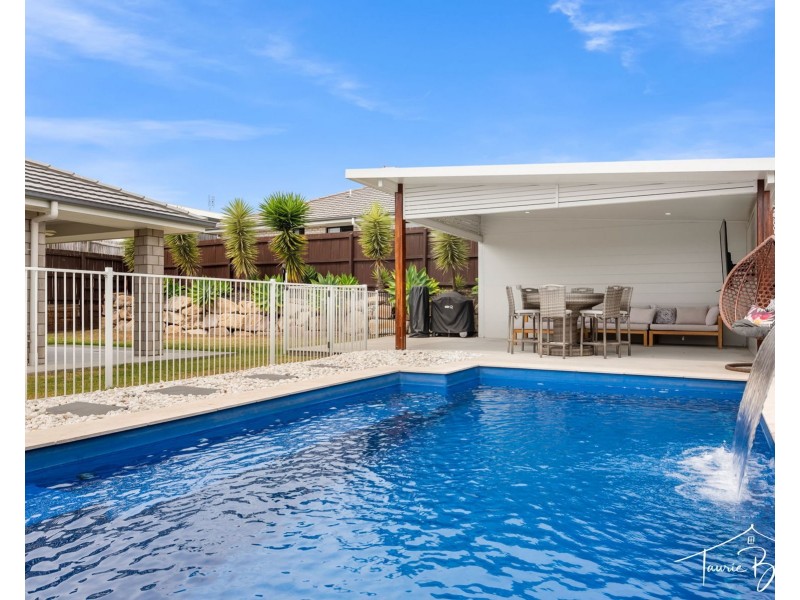 2 Richmond Terrace, Plainland QLD 4341