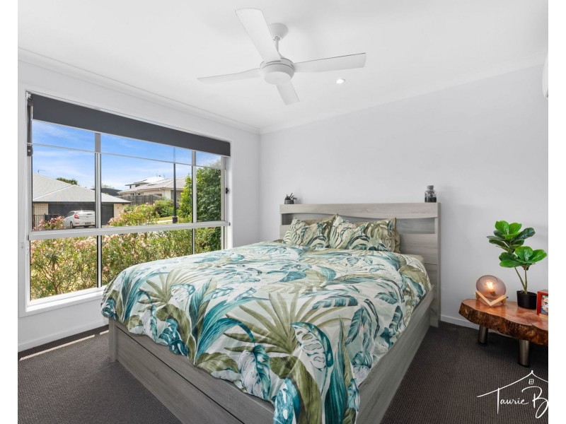 2 Richmond Terrace, Plainland QLD 4341