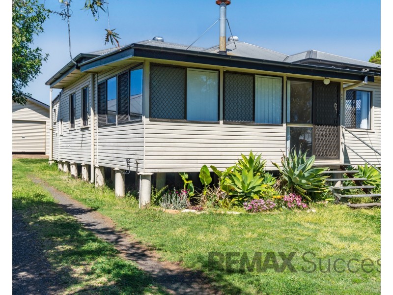42 Dalmeny Street, Wilsonton QLD 4350