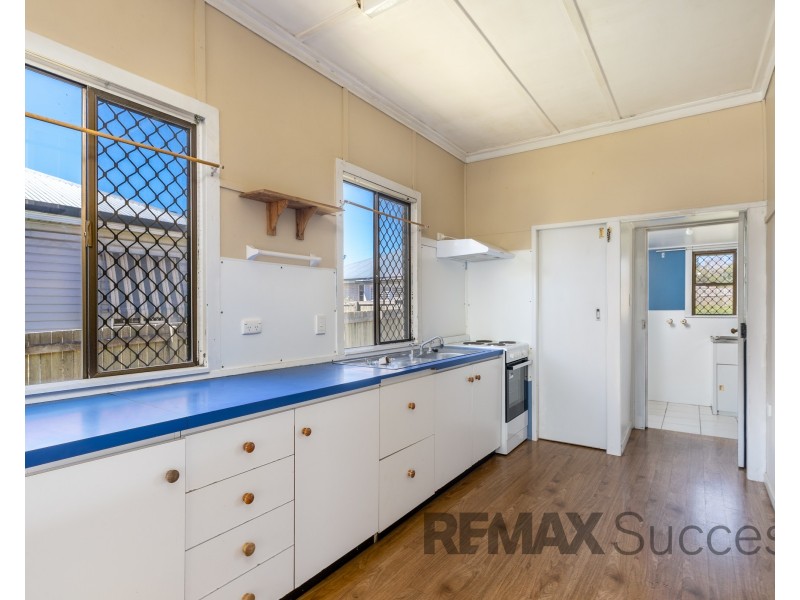 42 Dalmeny Street, Wilsonton QLD 4350