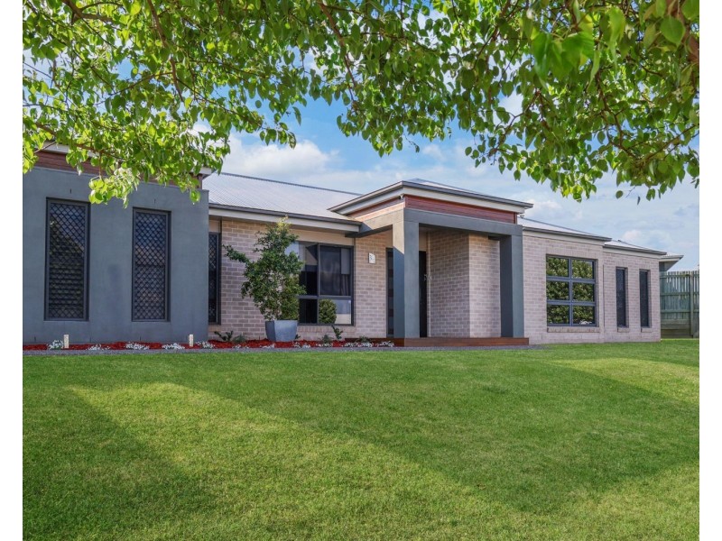 3 Velodrome Drive, Kearneys Spring QLD 4350