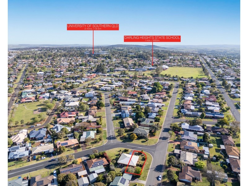 2/59 Jennifer Crescent, Darling Heights QLD 4350