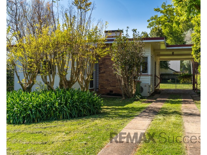 13 Anderson Street, East Toowoomba QLD 4350