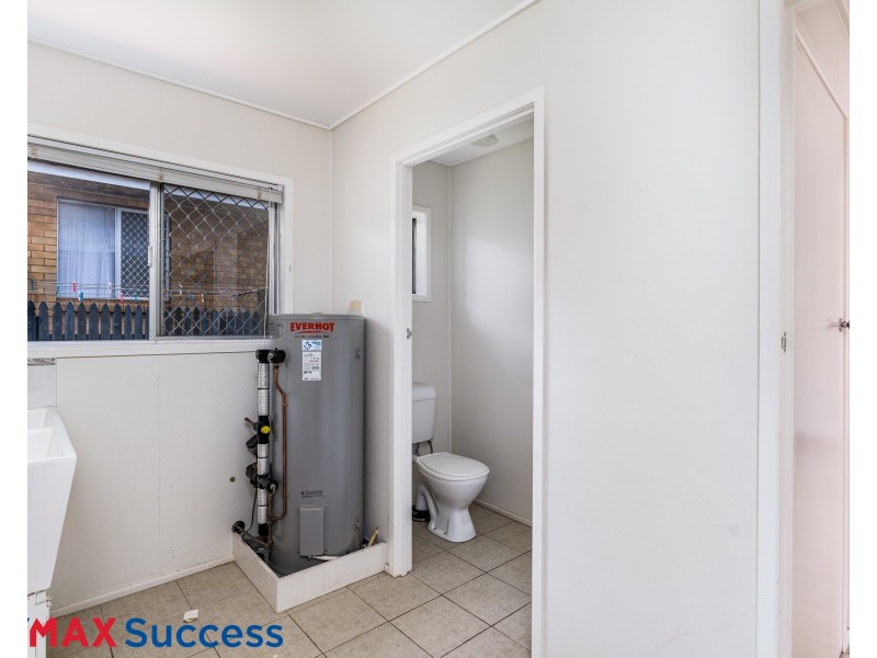 1/164 Hill Street, Newtown QLD 4350