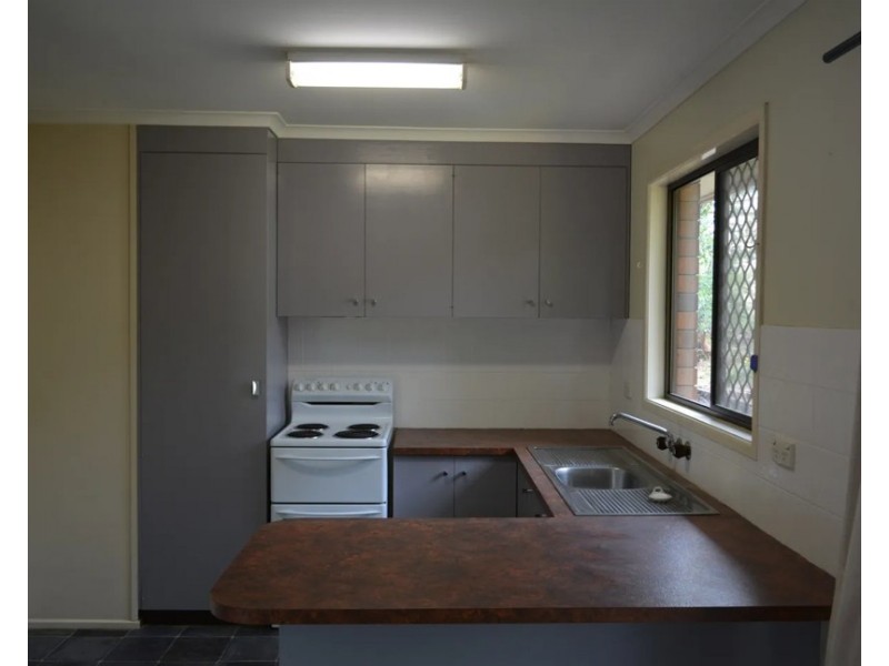 1/16 Ruthven Street, Harlaxton QLD 4350