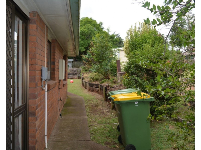 1/16 Ruthven Street, Harlaxton QLD 4350