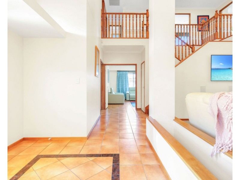 12 Meredith Crescent, Rangeville QLD 4350