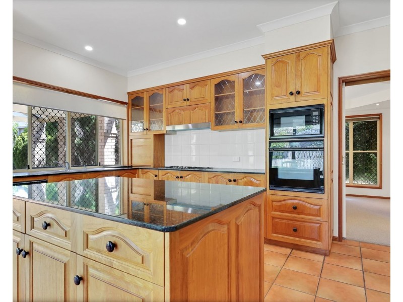 12 Meredith Crescent, Rangeville QLD 4350