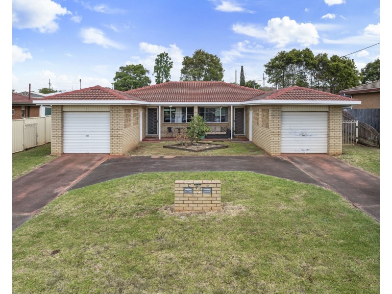 16 Bryan Street, Darling Heights QLD 4350