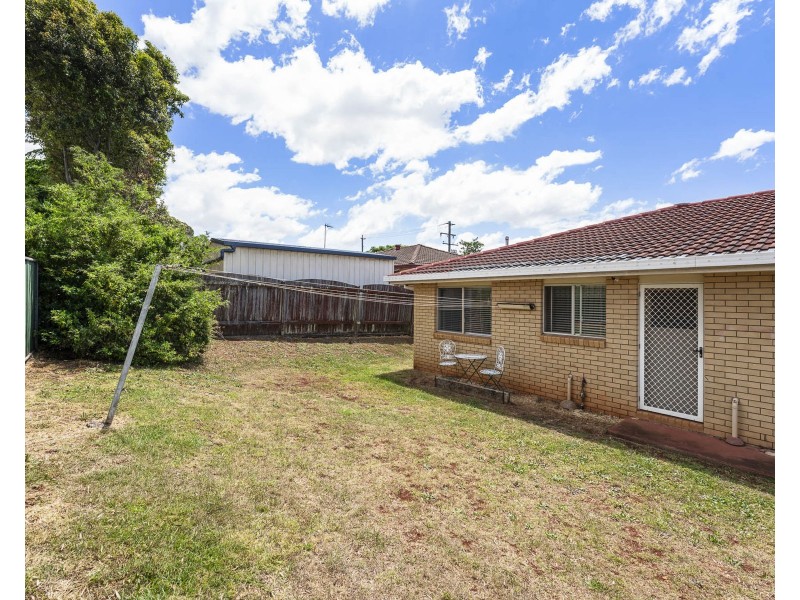 16 Bryan Street, Darling Heights QLD 4350