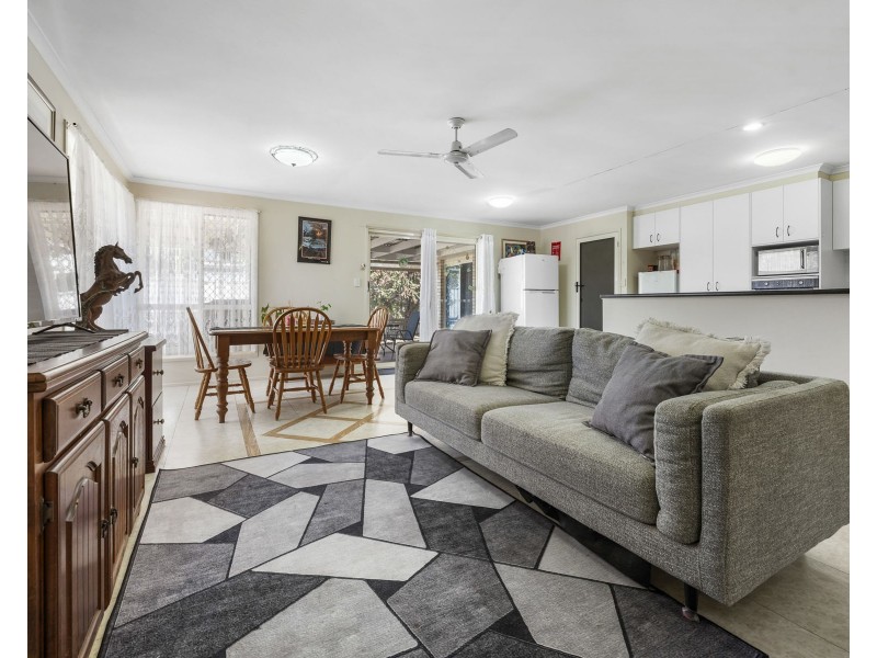 111 Hursley Road, Glenvale QLD 4350