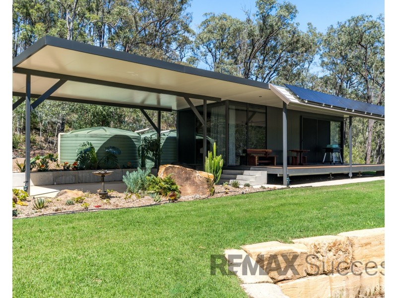 20B Debra Street, Withcott QLD 4352