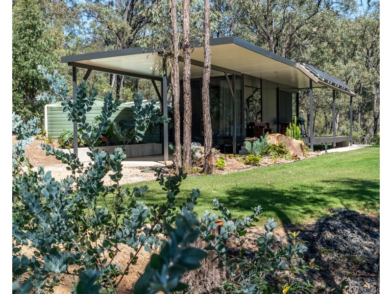 20B Debra Street, Withcott QLD 4352