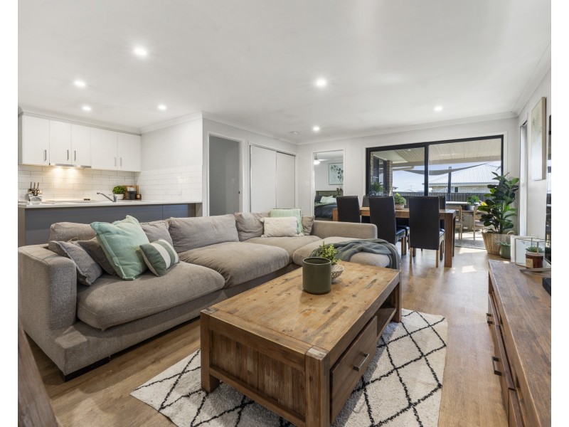 17 Whitewood Way, Cotswold Hills QLD 4350