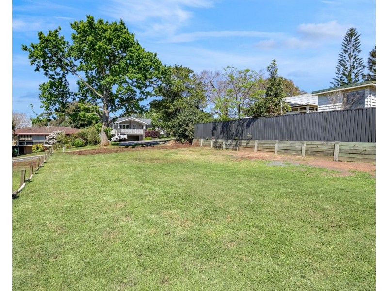 Lot 13, 21A Jellicoe Street, Mount Lofty QLD 4350