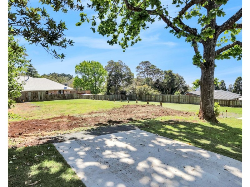 Lot 13, 21A Jellicoe Street, Mount Lofty QLD 4350