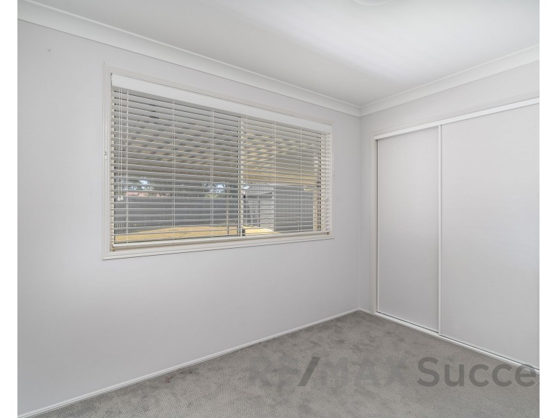 4 Zinnia Court, Middle Ridge QLD 4350