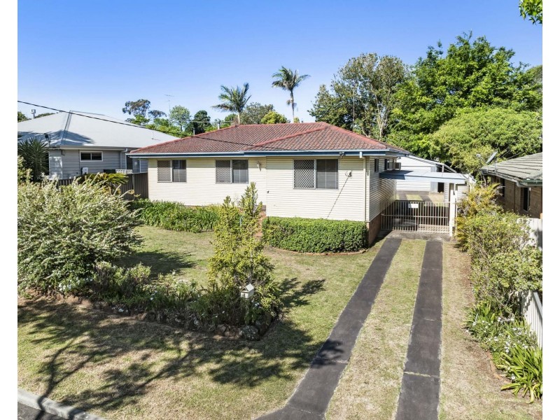 4 Farr Street, Kearneys Spring QLD 4350