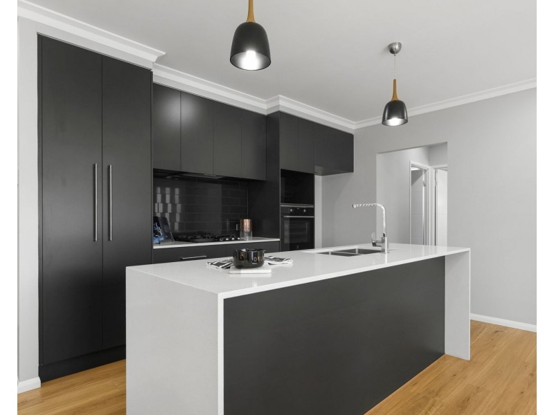 72 Crown Street, Rangeville QLD 4350
