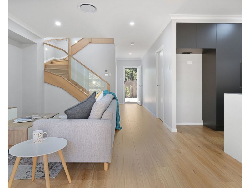 72 Crown Street, Rangeville QLD 4350