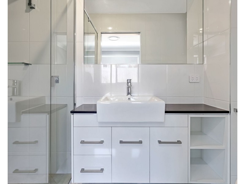 72 Crown Street, Rangeville QLD 4350