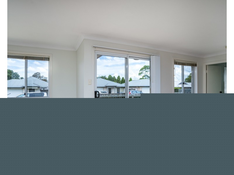 10 Uniplaza Court, Kearneys Spring QLD 4350