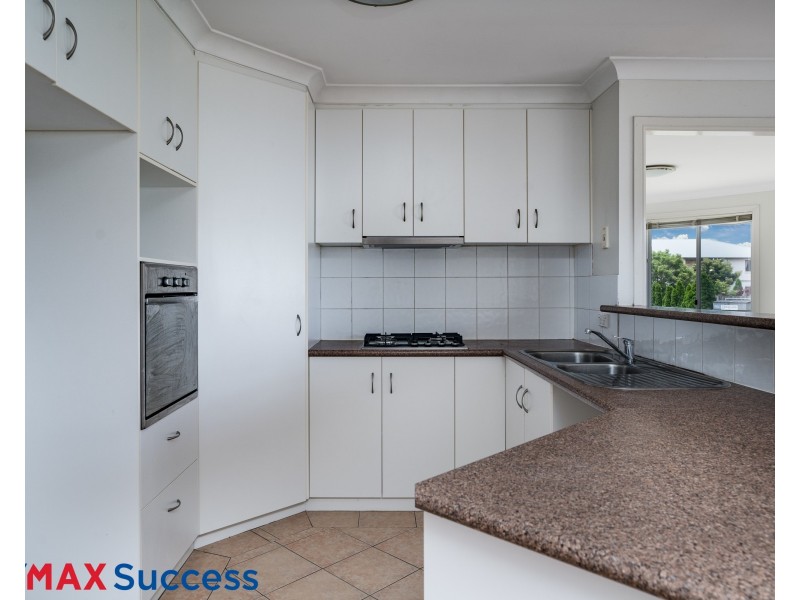 10 Uniplaza Court, Kearneys Spring QLD 4350