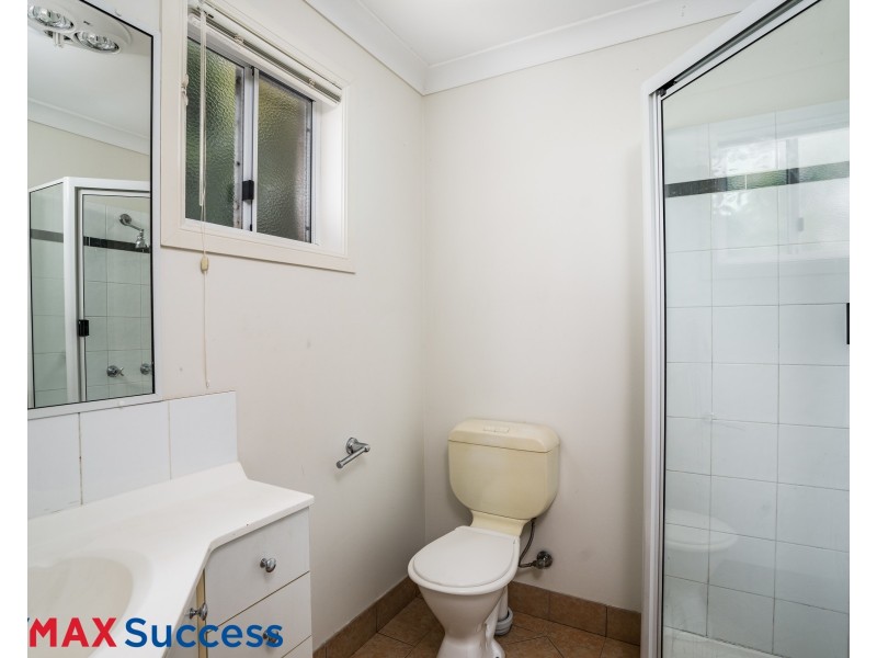 10 Uniplaza Court, Kearneys Spring QLD 4350