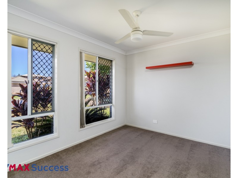 7 Alpine Court, Cranley QLD 4350