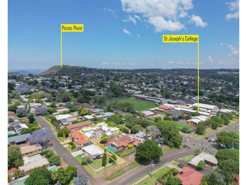 156a Mackenzie Street, East Toowoomba QLD 4350