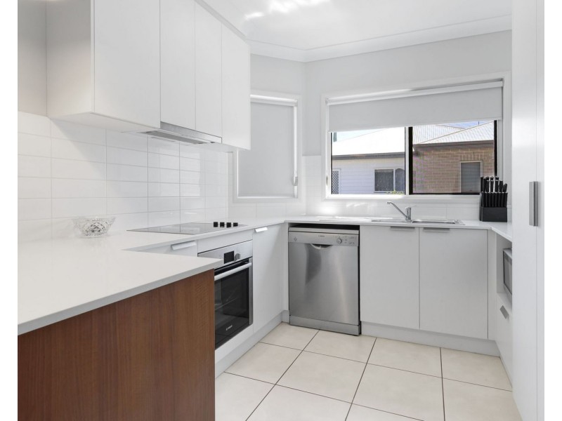 7/436 Hume Street, Middle Ridge QLD 4350