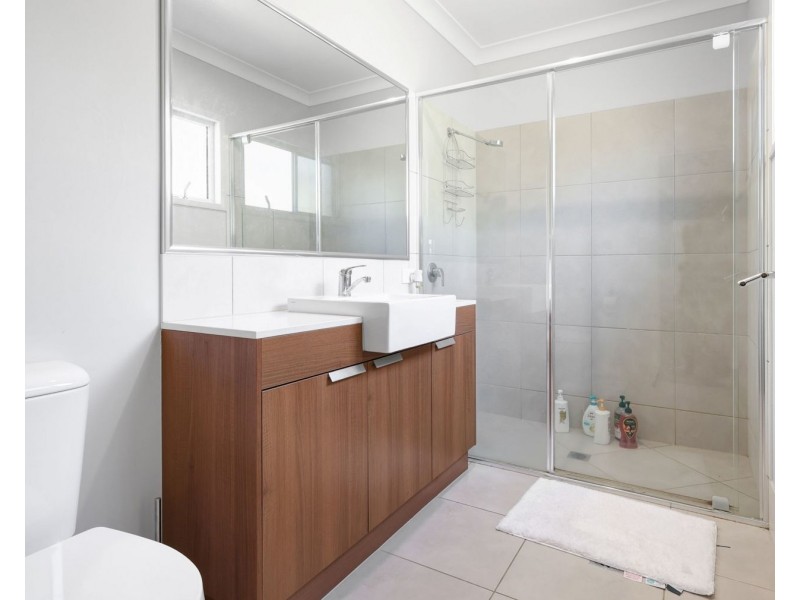 7/436 Hume Street, Middle Ridge QLD 4350