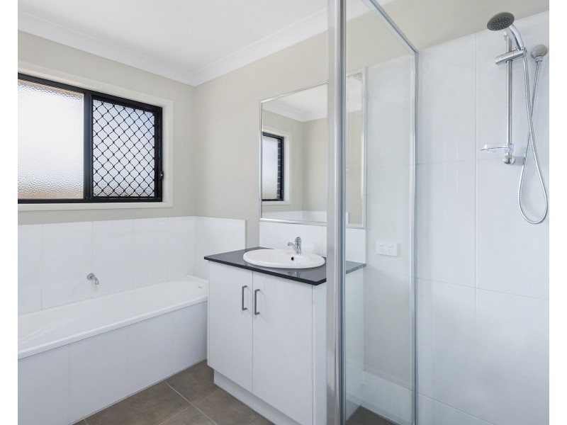 43 Magpie Drive, Cambooya QLD 4358