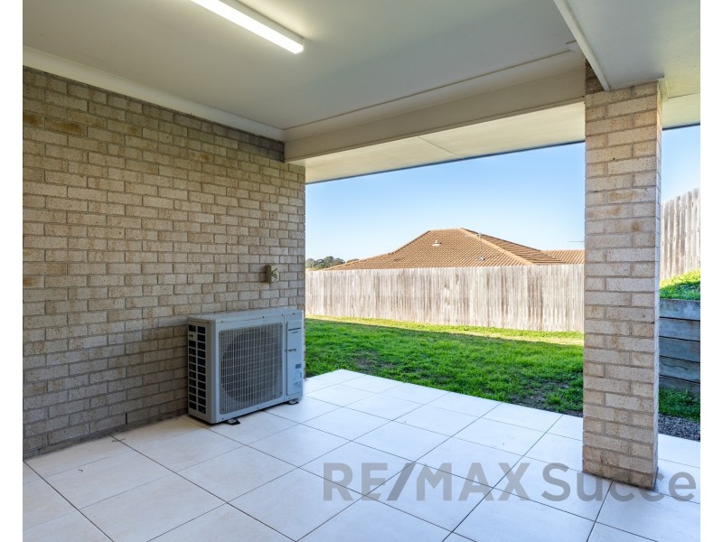 1/28 Alpine Court, Cranley QLD 4350