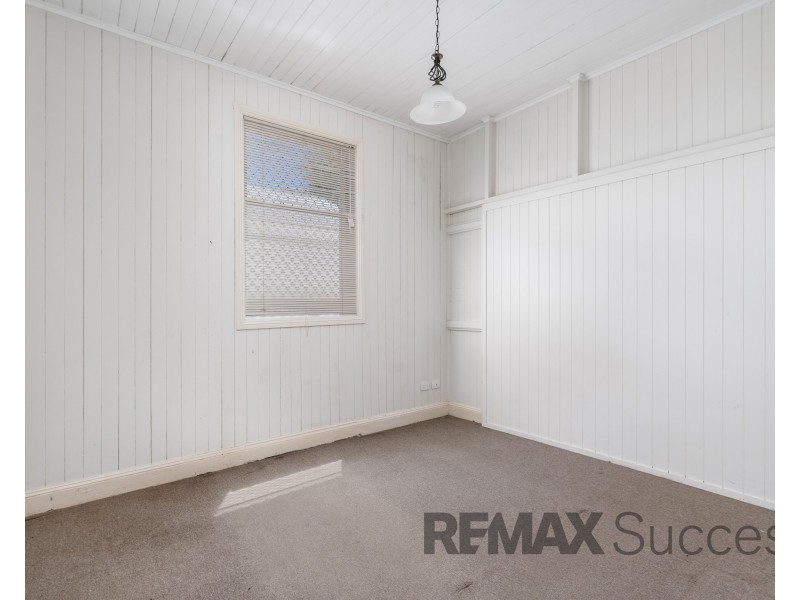 111 Mort Street, Toowoomba City QLD 4350