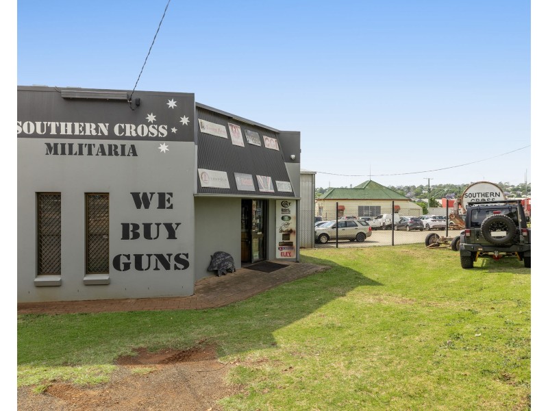 13 Diagonal Street, South Toowoomba QLD 4350