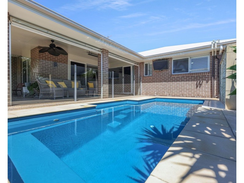 7 Argus Court, Middle Ridge QLD 4350
