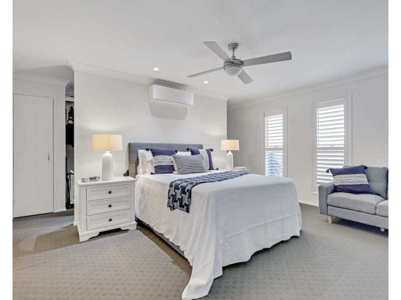 7 Argus Court, Middle Ridge QLD 4350