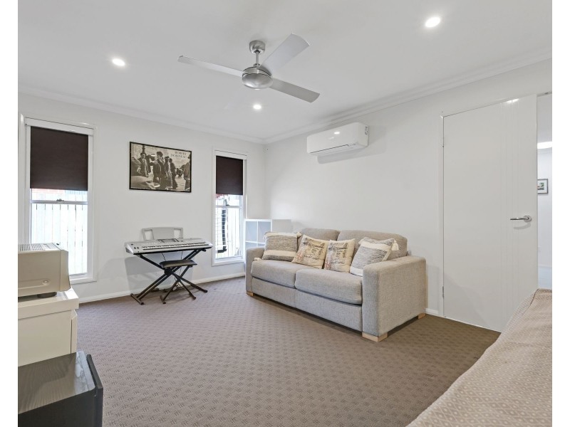 7 Argus Court, Middle Ridge QLD 4350
