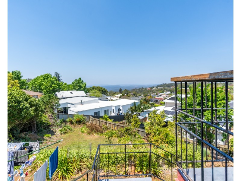 8 Heller Street, Rangeville QLD 4350