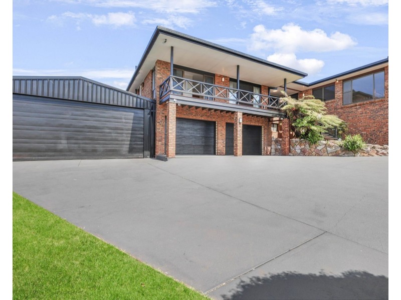 16 Dorge Street, Middle Ridge QLD 4350