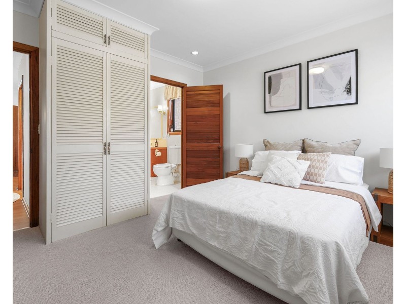 16 Dorge Street, Middle Ridge QLD 4350