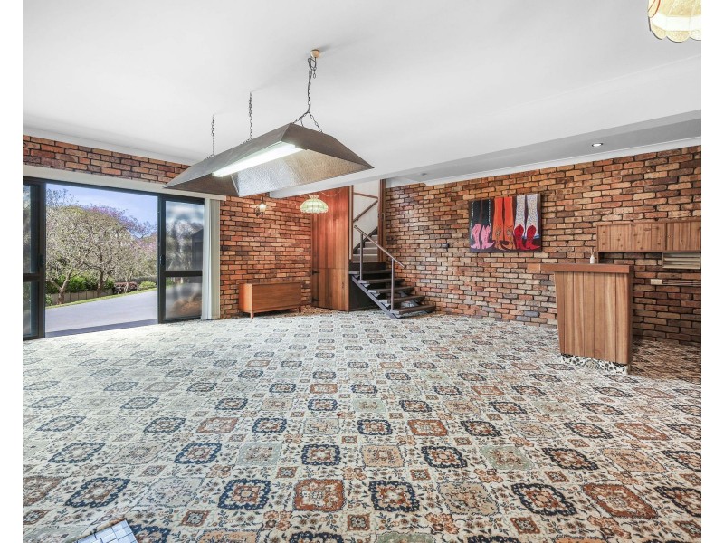 16 Dorge Street, Middle Ridge QLD 4350