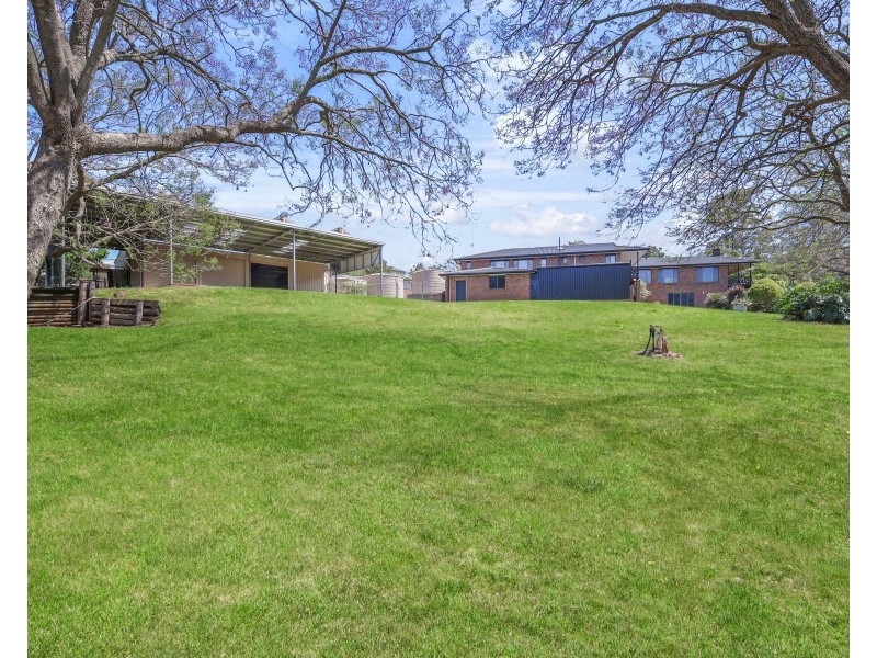 16 Dorge Street, Middle Ridge QLD 4350